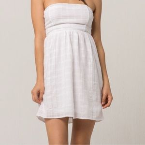 socialite white tie back dress